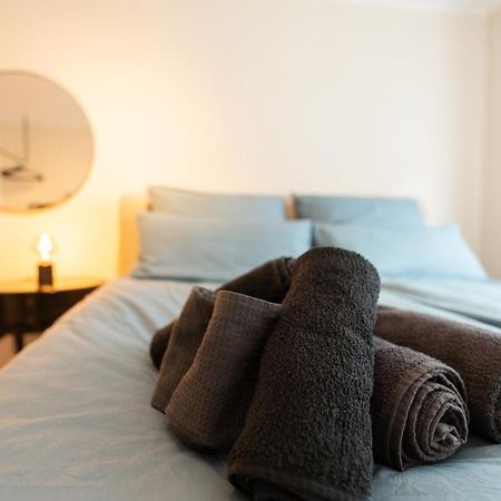 -Zentrale Wohnung-Balkon-Desingerkueche- بيليفيلد المظهر الخارجي الصورة