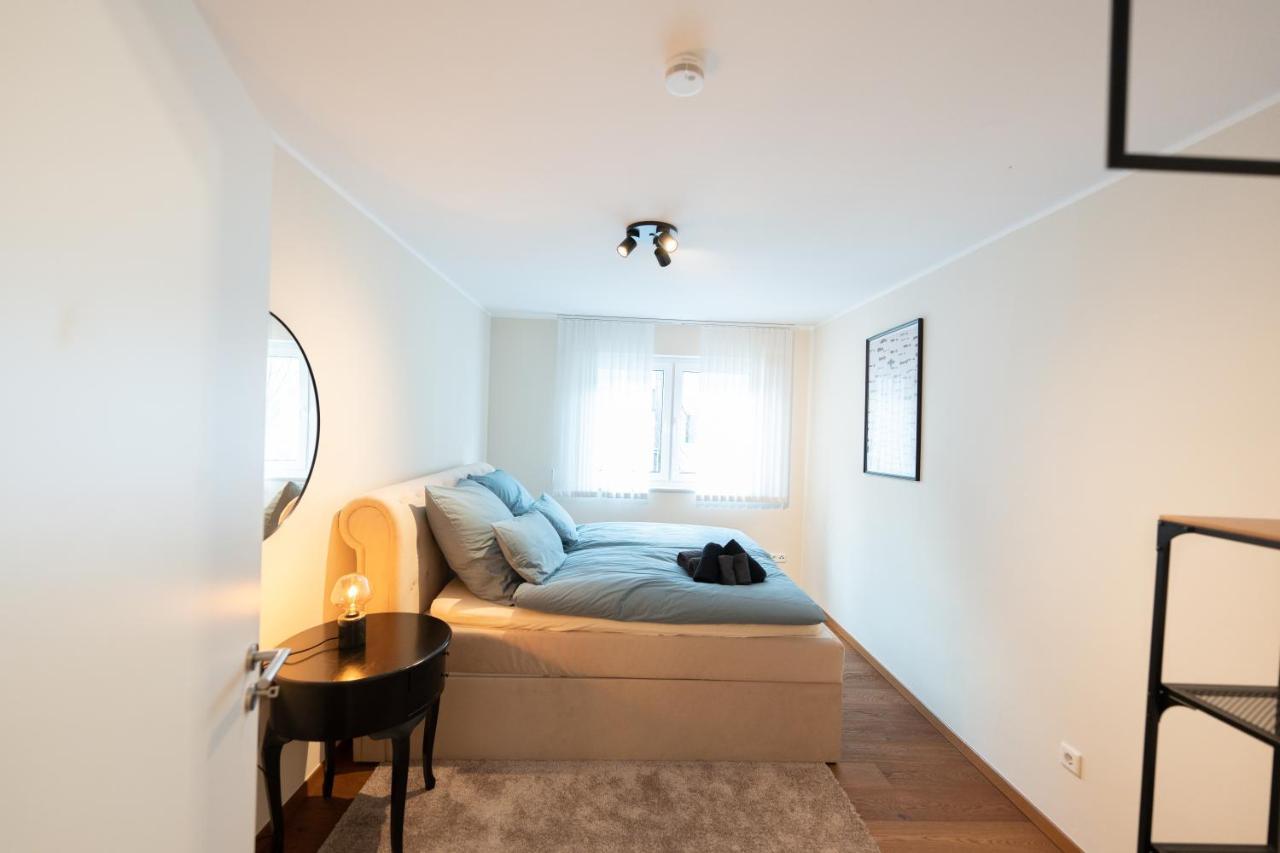 -Zentrale Wohnung-Balkon-Desingerkueche- بيليفيلد المظهر الخارجي الصورة